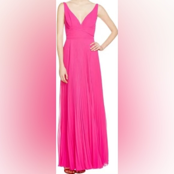Laundry by Shelli Segal Hudson Gown
$325 original retail - Picture 1 of 5